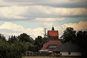 Blick zur Schönborner Kirche